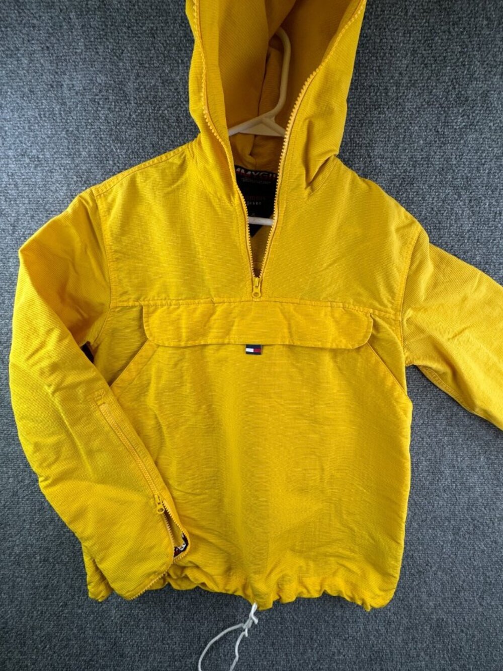 Tommy Hilfiger Tommy Girl Yellow Jacket Medium Kangaroo Pocket Pullover VTG